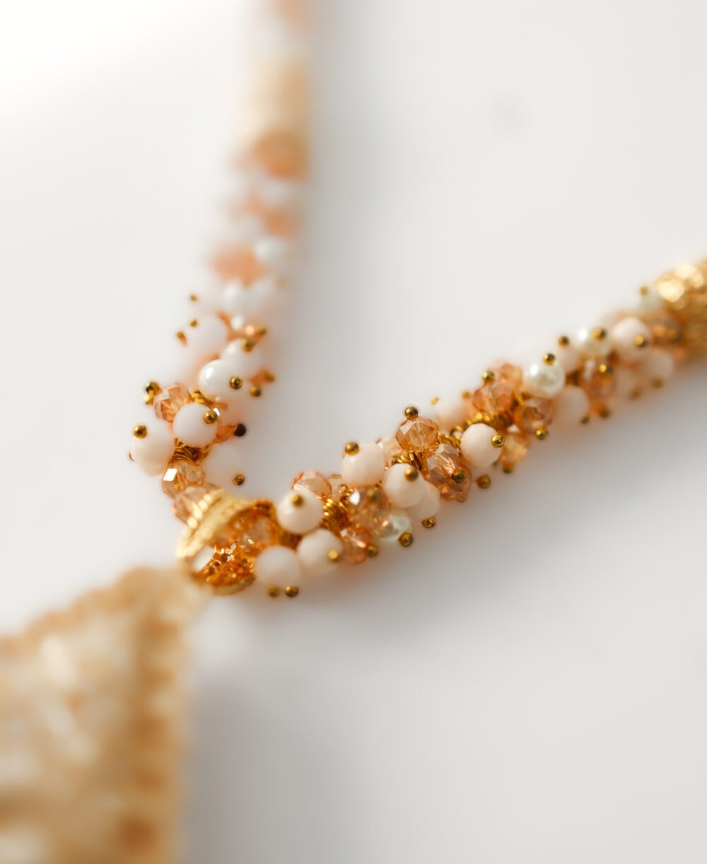 Collier perlée bicolore